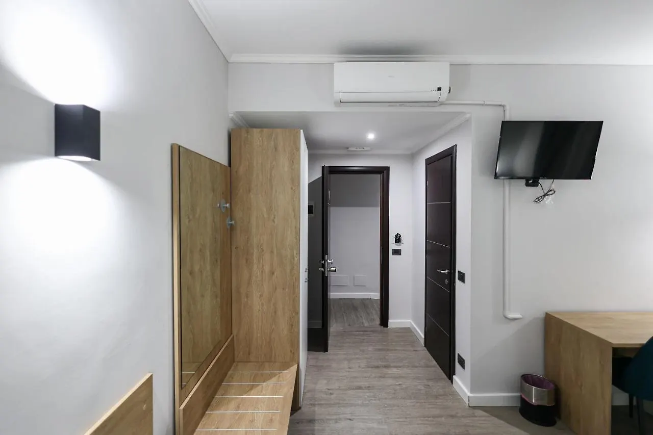 Hotel Seven Kings Relais Rzym Pensjonat